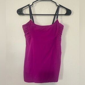 Zobha women's size 2 workout tank with convertible straps and built in shelf bra